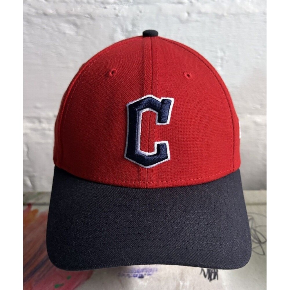 Cleveland Guardians New Era 39THIRTY Hat Red/Navy Stretch Fit Cap Size Small/Med